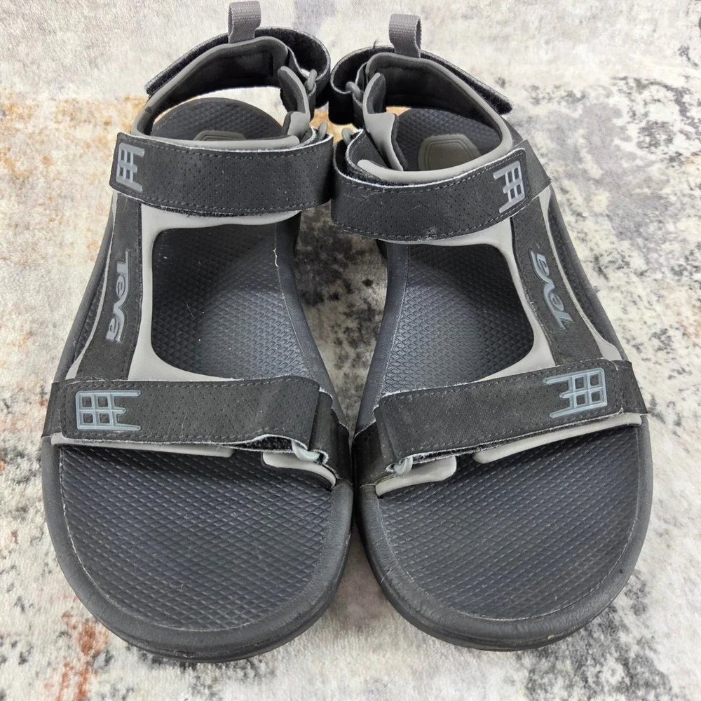 Teva Minam Hiking Sport Sandals Mens 8 Black Grey Trail Water Shoes 4289